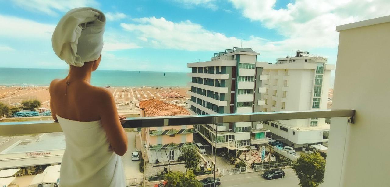 Eurhotel Ріміні Екстер'єр фото