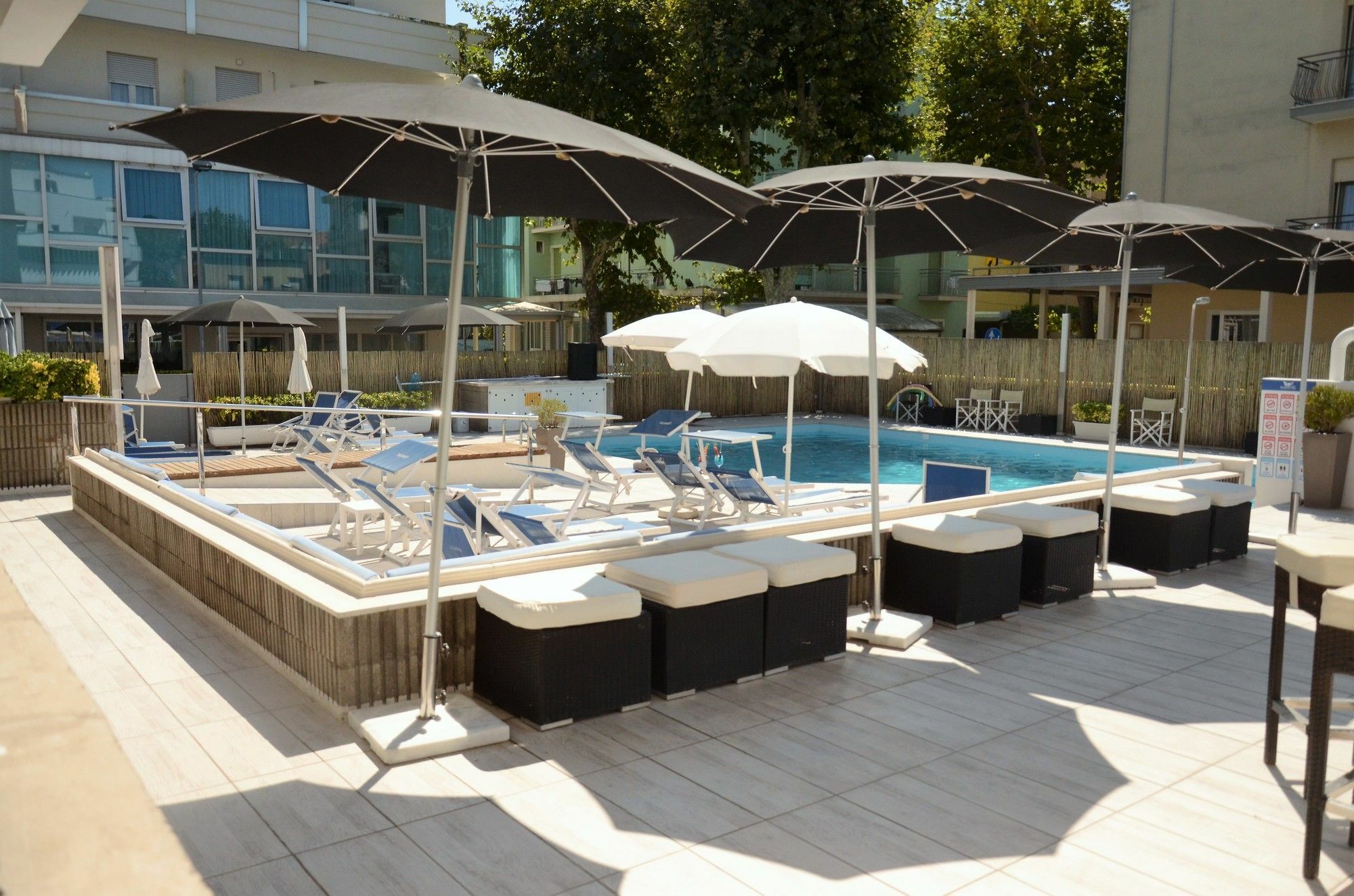 Eurhotel Ріміні Екстер'єр фото
